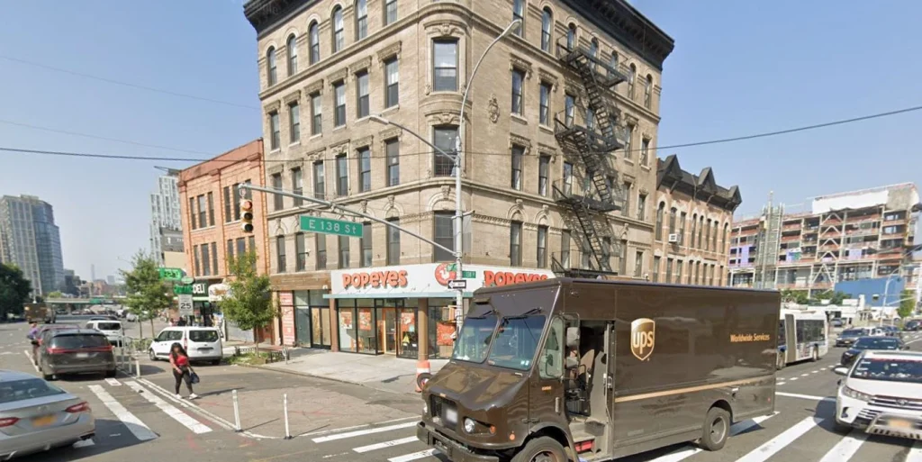 260 E 138th St Bronx NY 10451